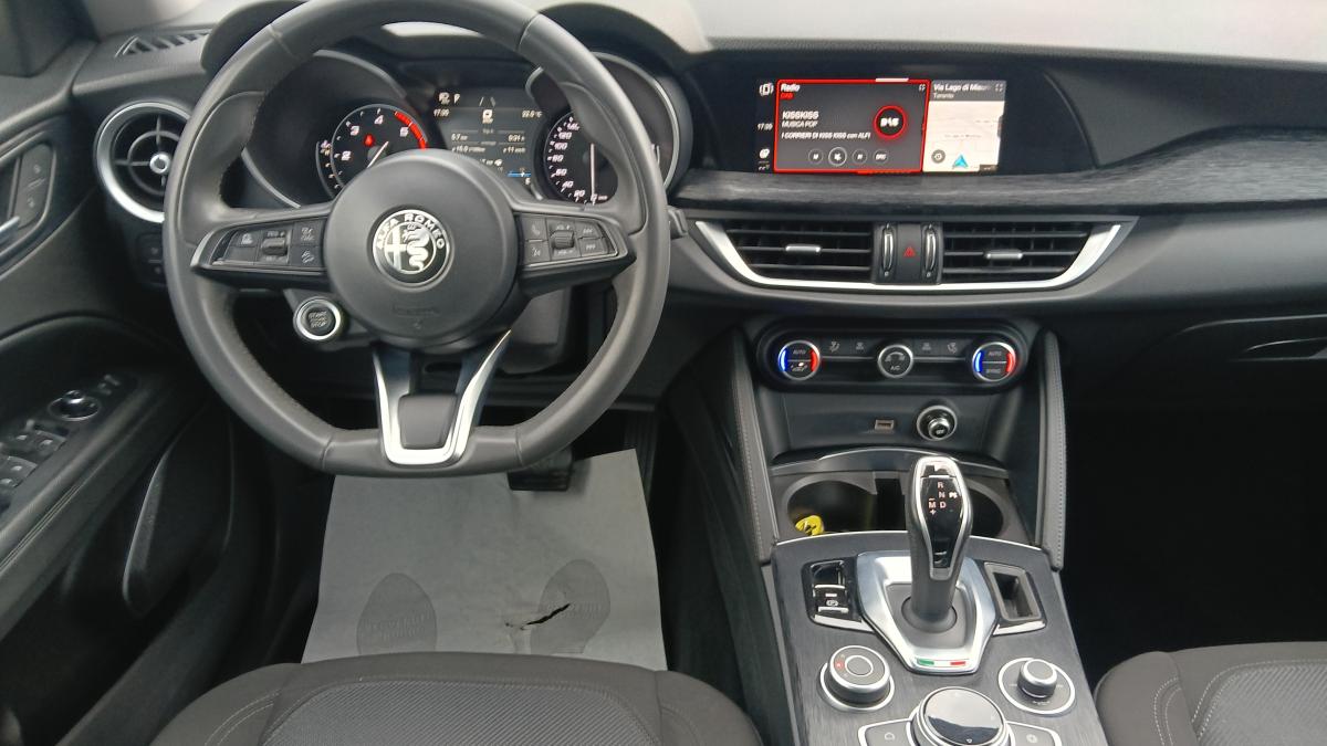 Alfa Romeo Stelvio 2.2 Turbodiesel 190 CV AT8 Q4 Business